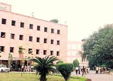 Maulana Azad Medical College